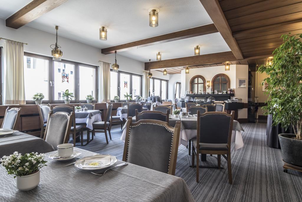 ריינפלדן Hotel Garni Oberrhein מראה חיצוני תמונה