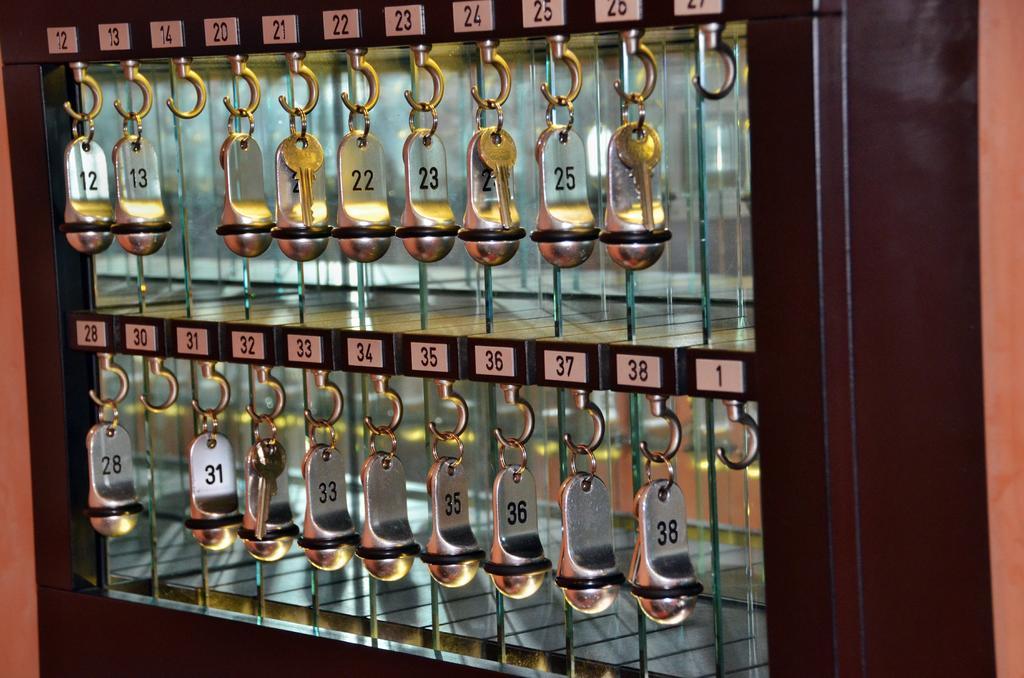 ריינפלדן Hotel Garni Oberrhein מראה חיצוני תמונה